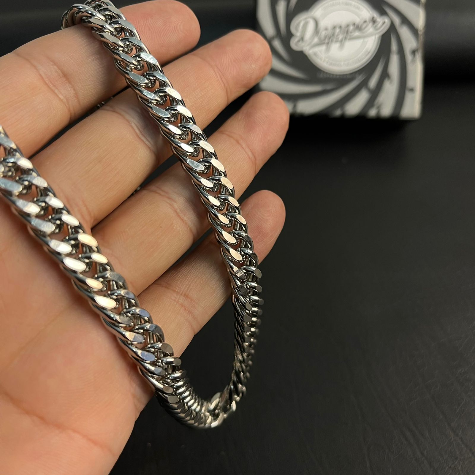 11 mm heavy silver stainless steel Cuban link neck chain for men online in Pakistan