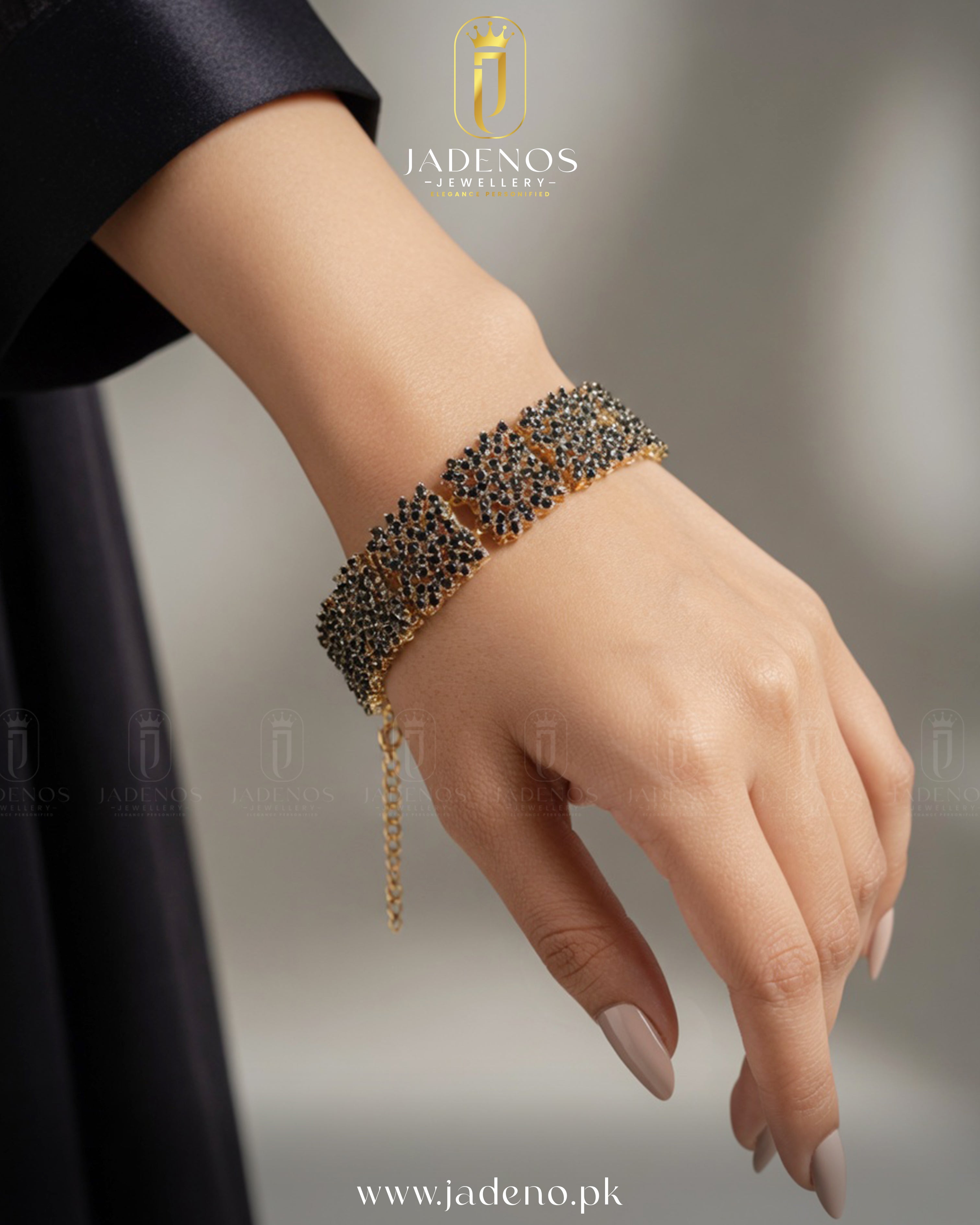 Maison the Pearl Openable Bracelet