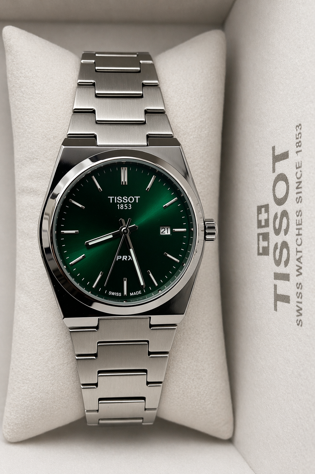 Men’s Luxury Wristwatch with Stylish Stainless Steel Strap (Multiple Colors Available)