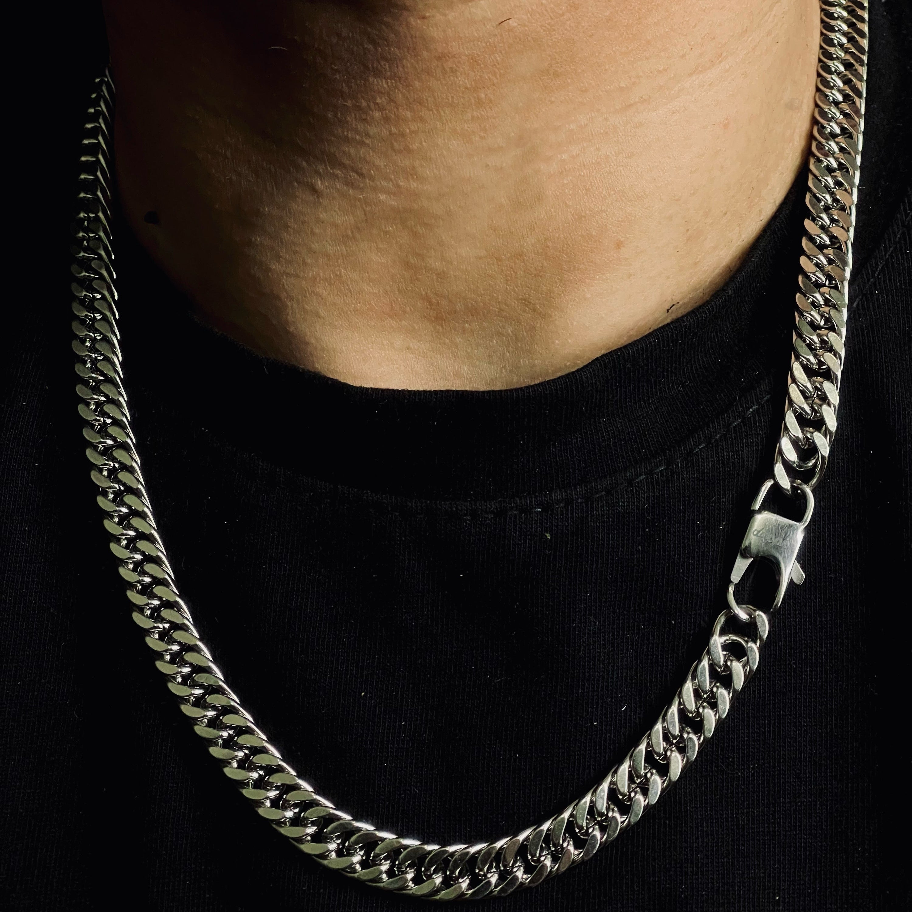 10mm silver neck chain for men 55cm length In Pakistan